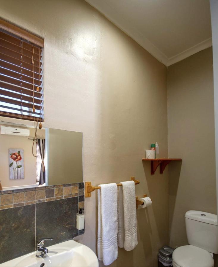 Sunbell Ventures Guesthouse Cape Town Eksteriør bilde